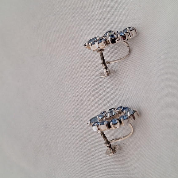 # 226 Vintage continental screw on earnings - Picture 3 of 6